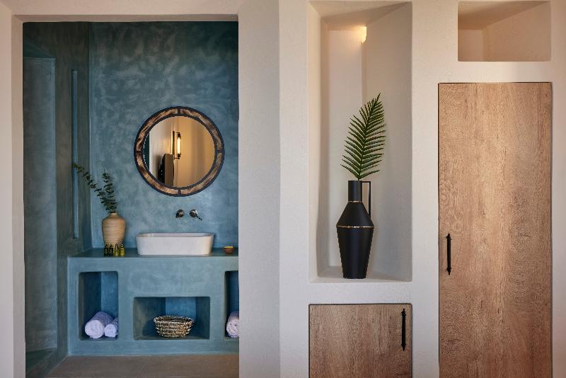 Aeon Suites by Mr and Mrs White - Oda