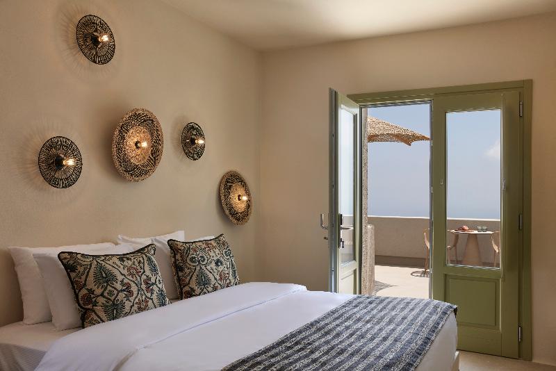 Aeon Suites by Mr and Mrs White - Oda