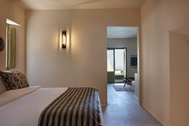 Aeon Suites by Mr and Mrs White - Oda