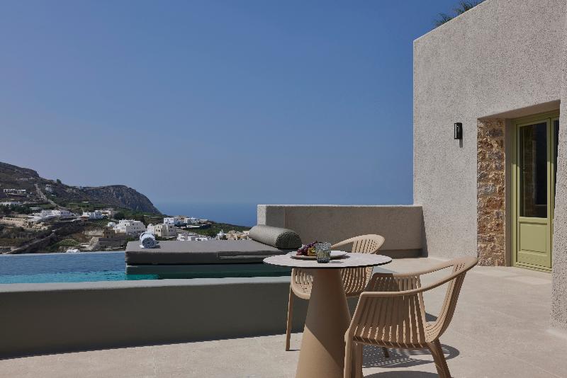 Aeon Suites by Mr and Mrs White - Oda