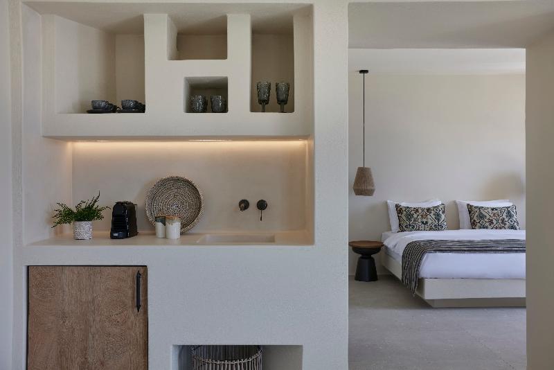 Aeon Suites by Mr and Mrs White - Oda