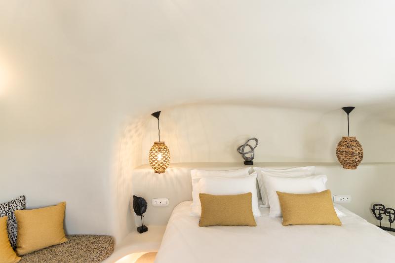 Aeon Suites by Mr and Mrs White - Oda