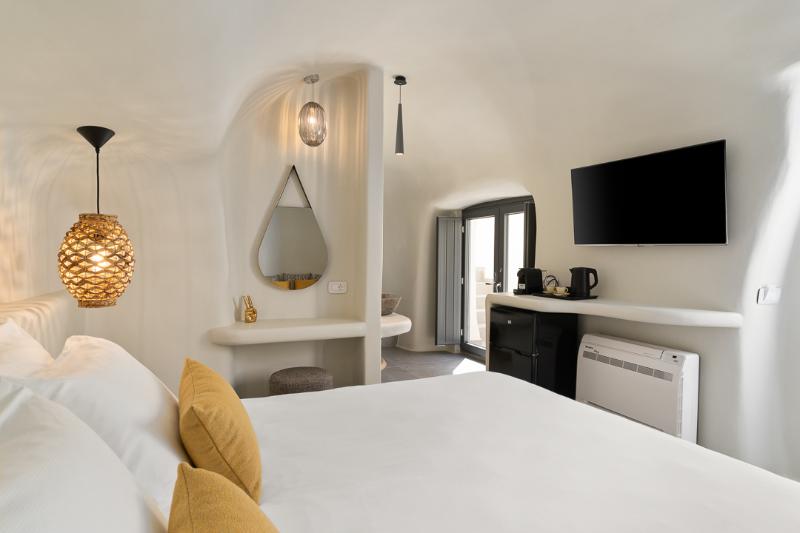 Aeon Suites by Mr and Mrs White - Oda