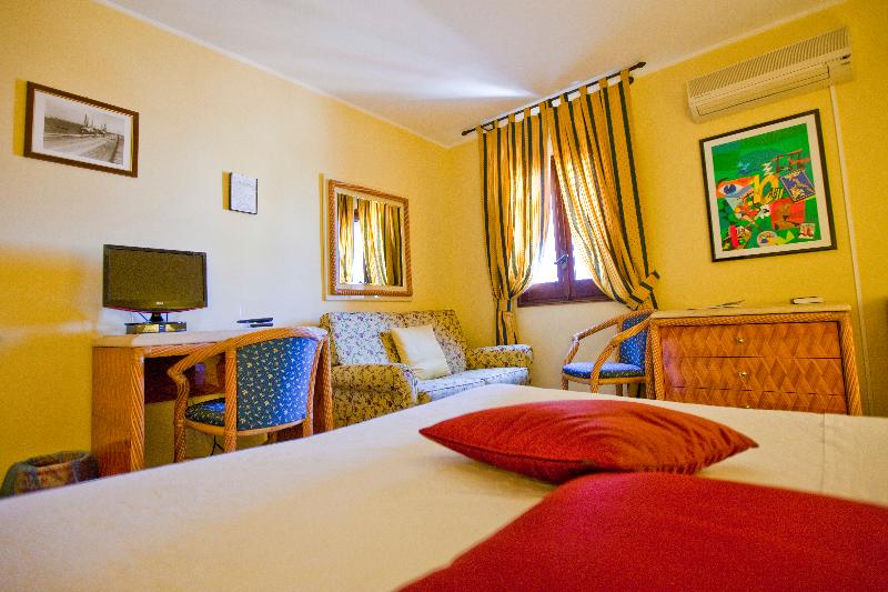 Hotel Elimo - Oda