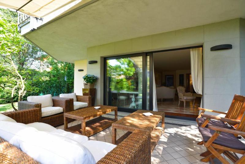 Like Home Boutique Hotel - Teras