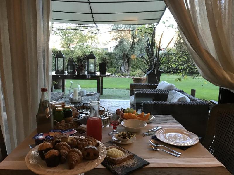 Like Home Boutique Hotel - Teras