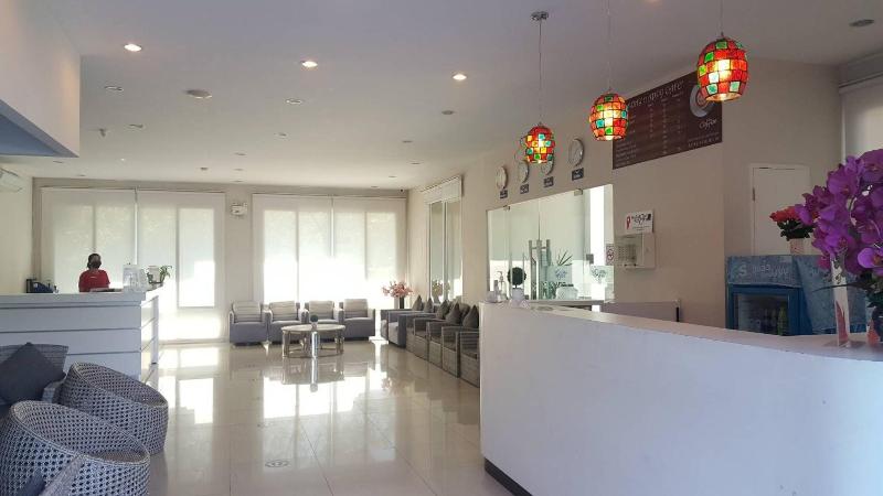 Harmony Resort Hotel - Lobi