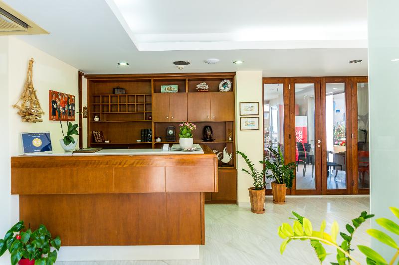 Ammos Suites - Lobi