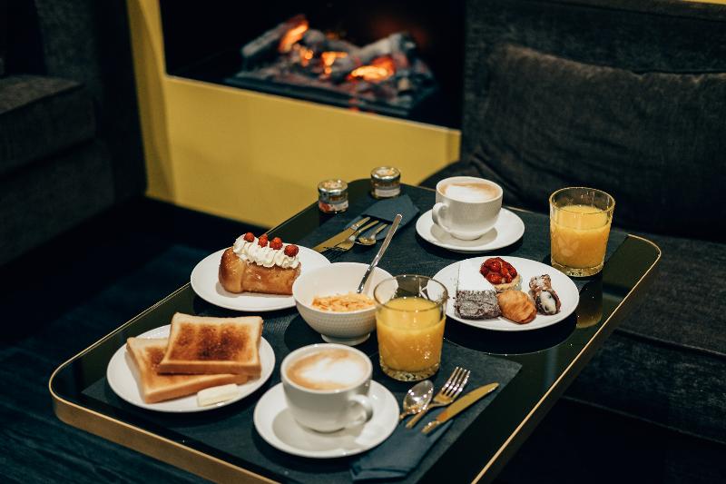 Caruso Place - Luxury Rooms & Suites - Bar