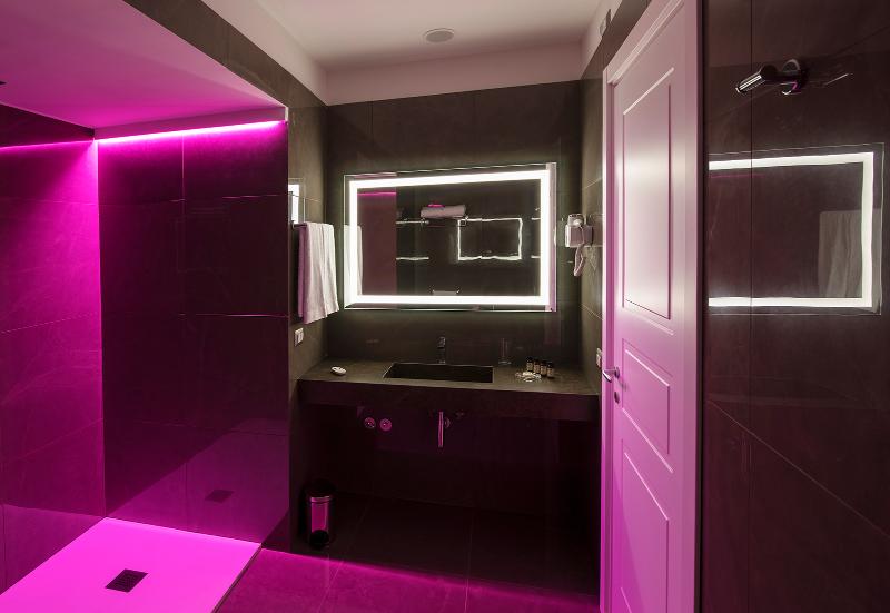 Caruso Place - Luxury Rooms & Suites - Oda