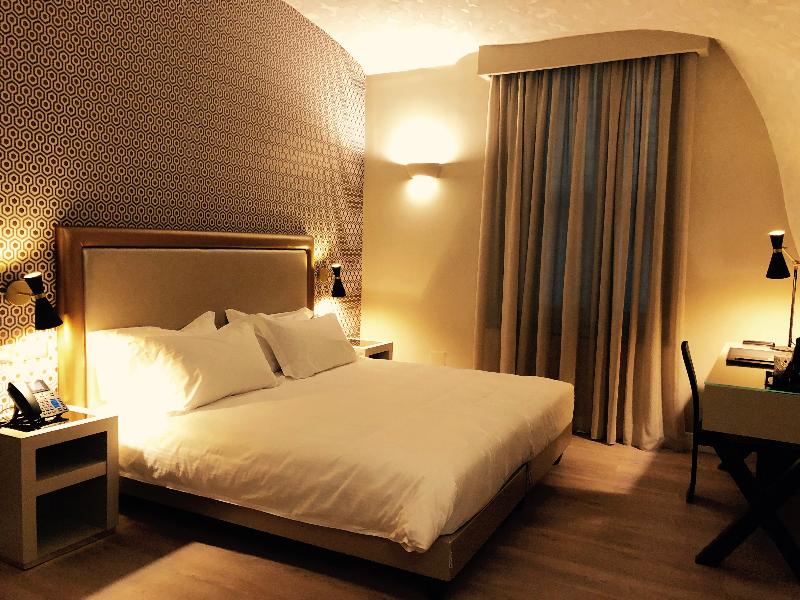 Caruso Place - Luxury Rooms & Suites - Oda