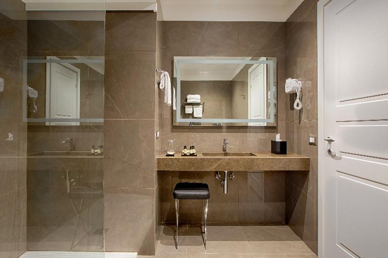 Caruso Place - Luxury Rooms & Suites - Oda