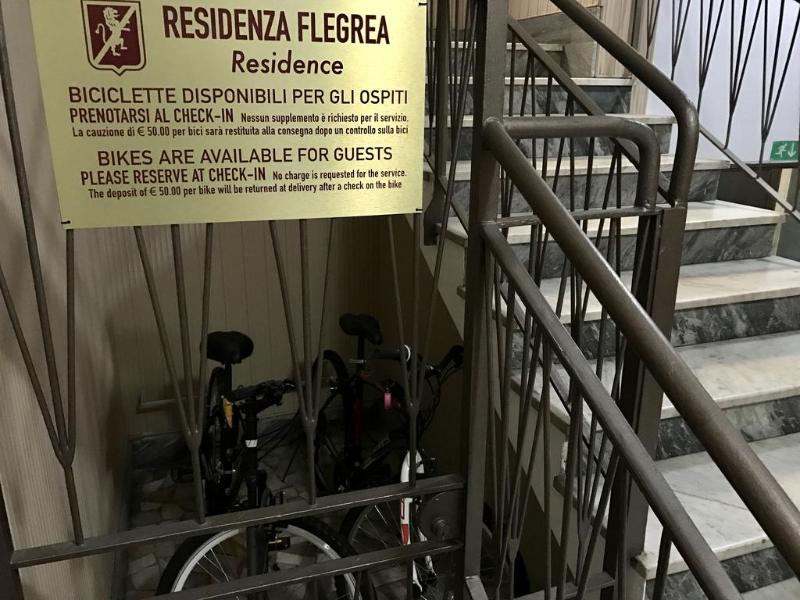 Residenza Flegrea - Lobi
