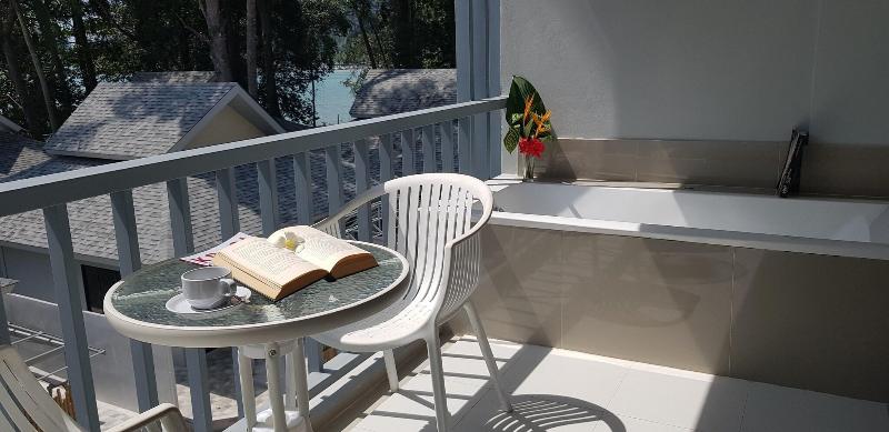 Villa Cha Cha Krabi Beachfront Resort - Teras