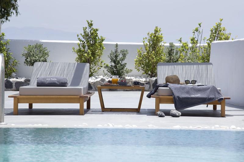 June Twenty Suites - Aktivite