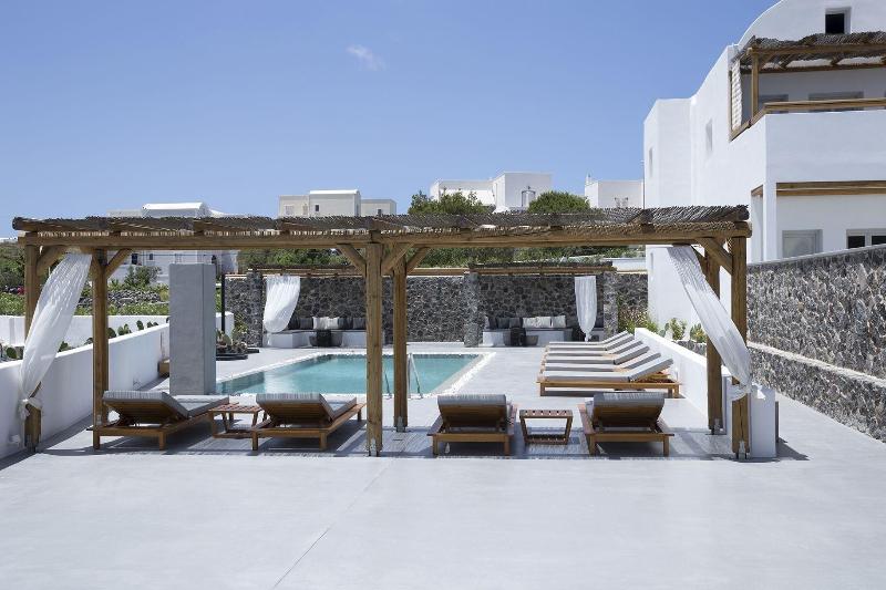 June Twenty Suites - Aktivite
