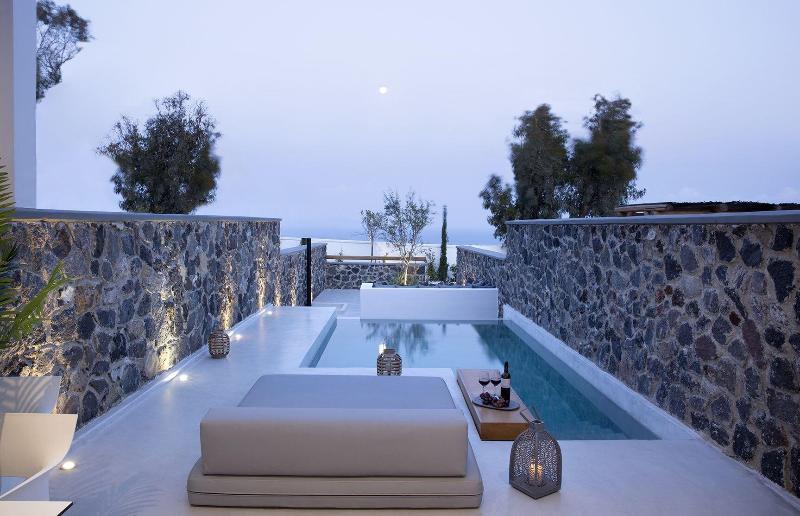 June Twenty Suites - Oda