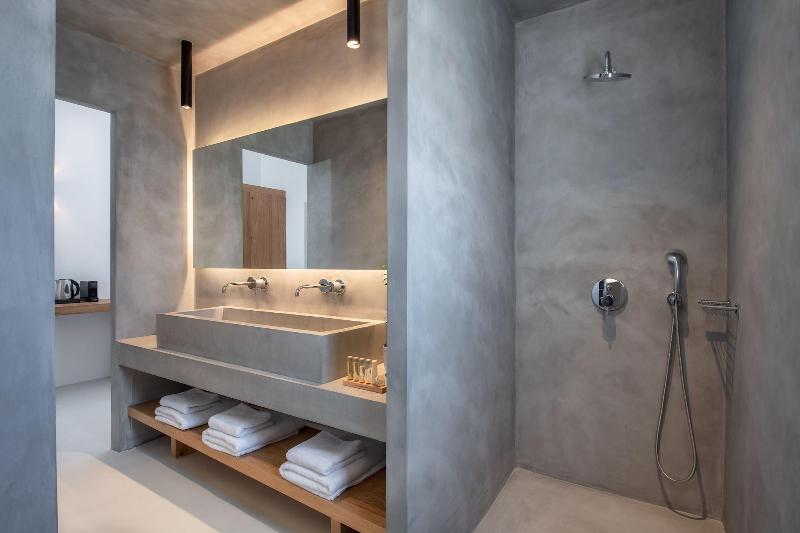 June Twenty Suites - Oda
