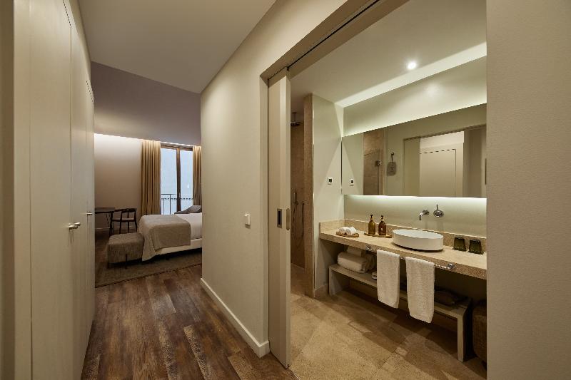Sant Jaume Design Hotel - Oda