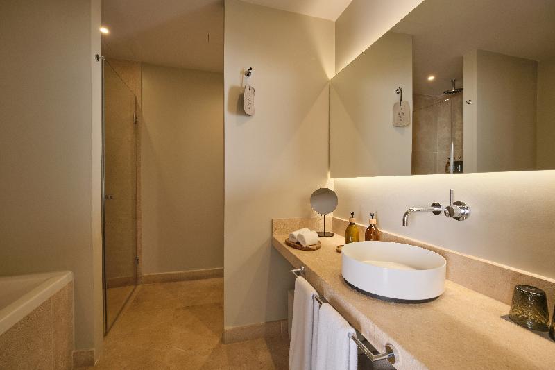 Sant Jaume Design Hotel - Oda