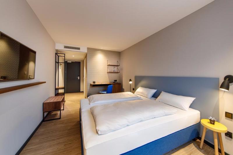 elaya ht goeppingen,Trademark Collect by Wyndham - Oda