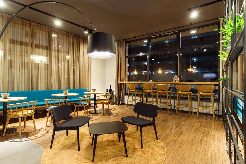 elaya ht goeppingen,Trademark Collect by Wyndham - Restoran