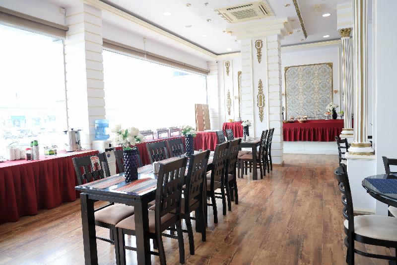 Al Dyafa Hotel Suites - Bar