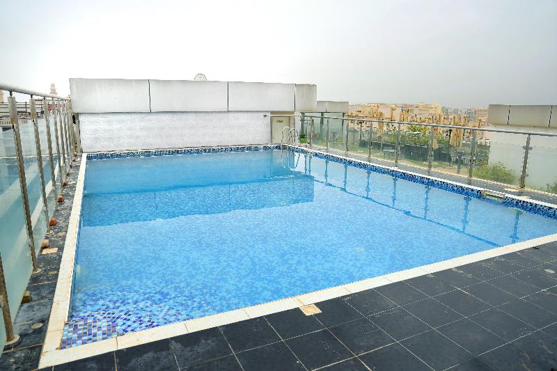 Al Dyafa Hotel Suites - Havuz