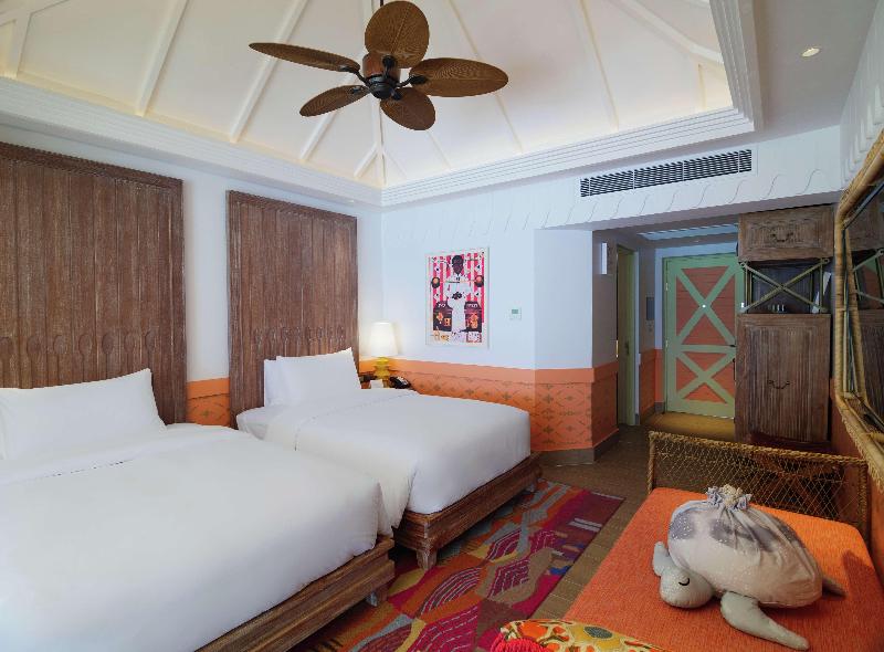 SAii Lagoon Maldives, Curio Collection by Hilton - Oda