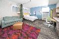 Home2 Suites by Hilton Newark Airport oda fotoğrafı