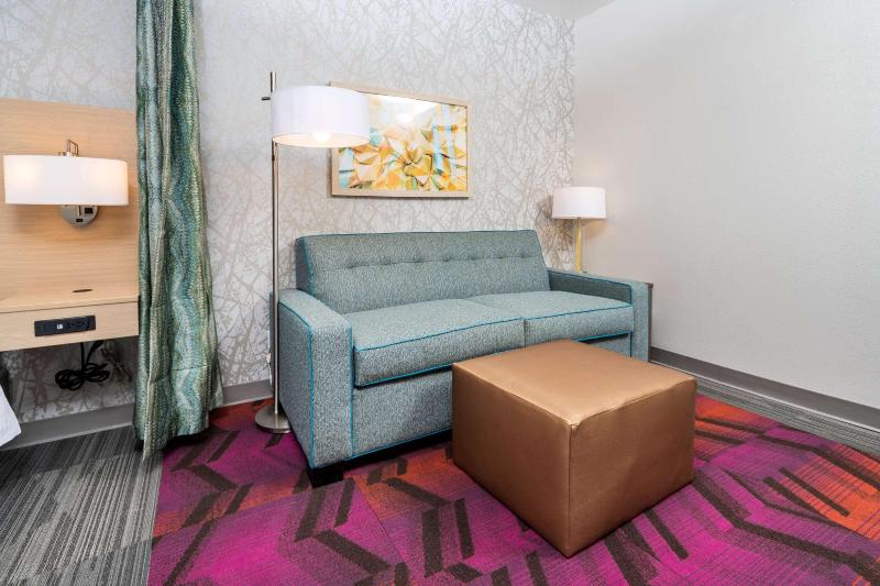Home2 Suites by Hilton Newark Airport - Oda