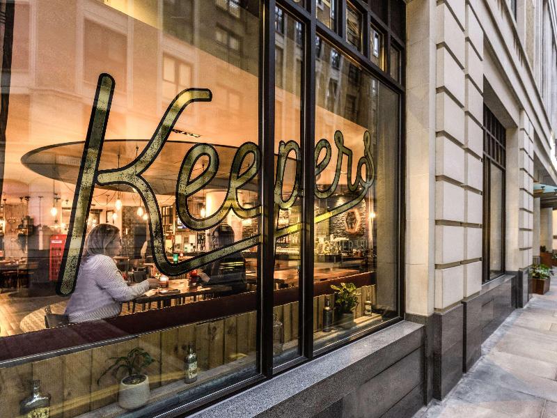 Novotel Londra Kulesi Köprüsü - Bar