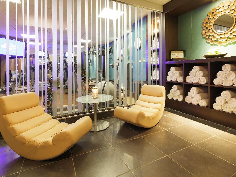 Novotel Londra Kulesi Köprüsü - Aktivite