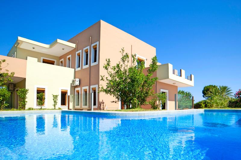 Island Suites - Genel