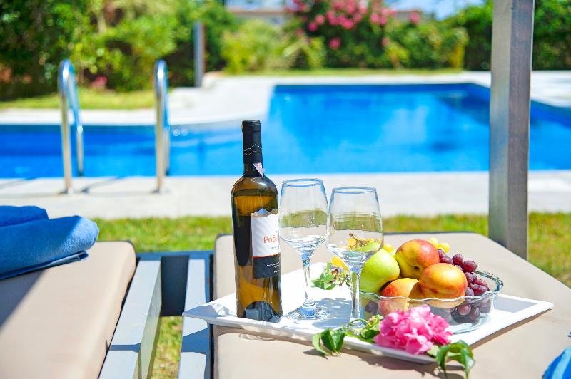 Island Suites - Havuz