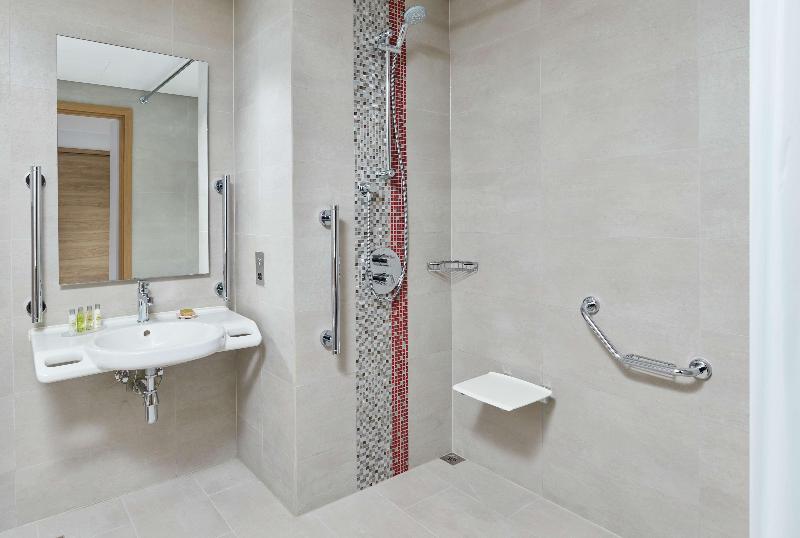 Hilton Garden Inn Muscat Al Khuwair - Oda