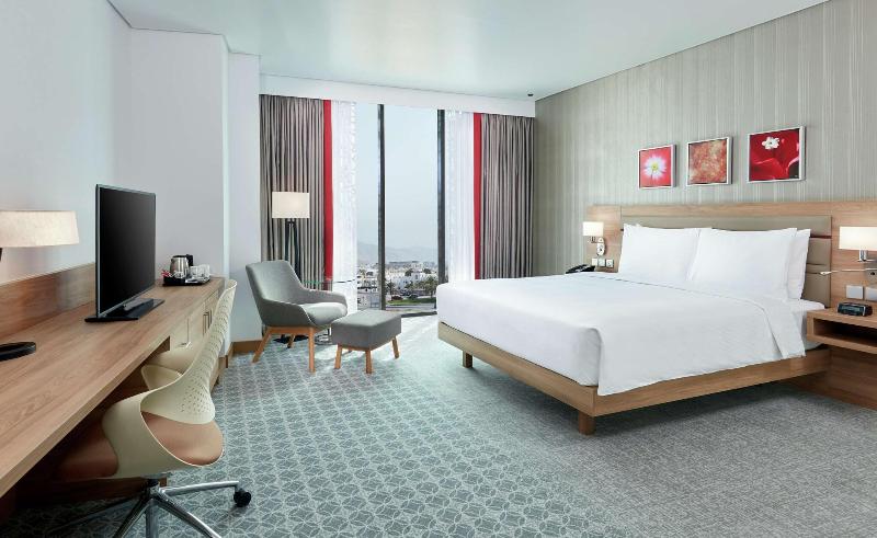 Hilton Garden Inn Muscat Al Khuwair - Oda