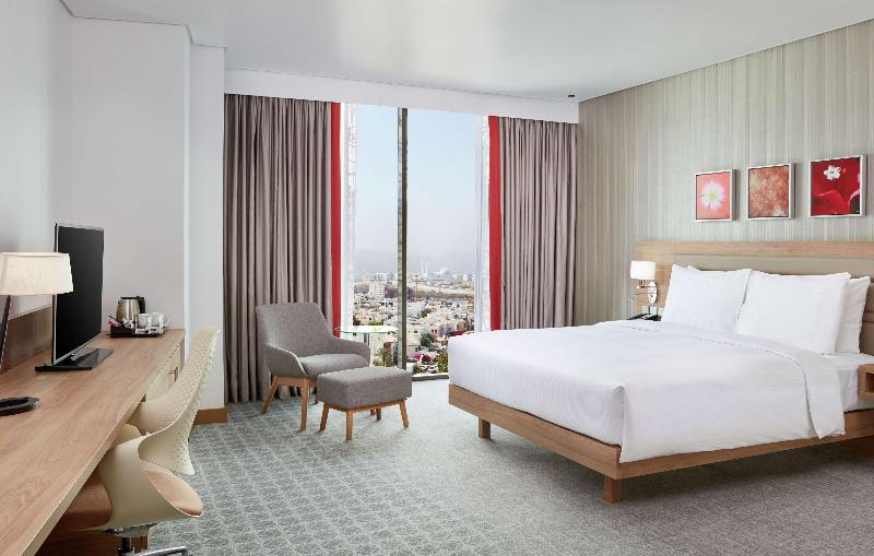 Hilton Garden Inn Muscat Al Khuwair - Oda