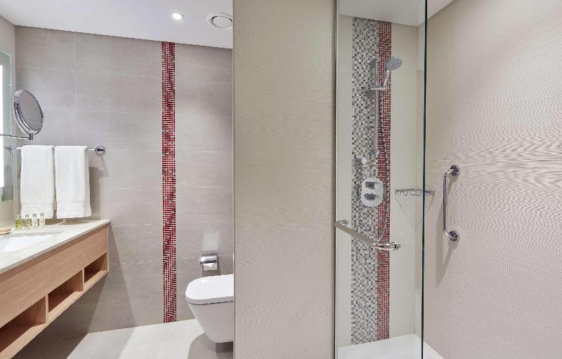Hilton Garden Inn Muscat Al Khuwair - Oda