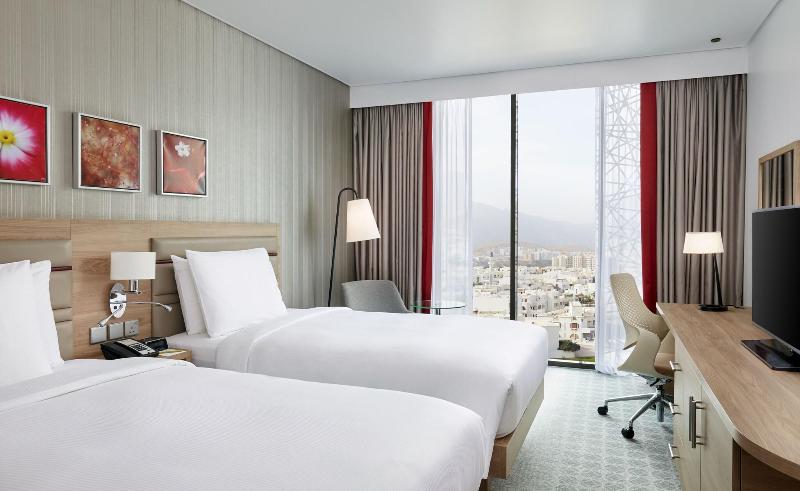 Hilton Garden Inn Muscat Al Khuwair - Oda