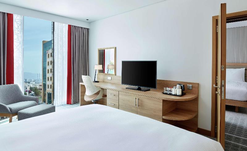Hilton Garden Inn Muscat Al Khuwair - Oda