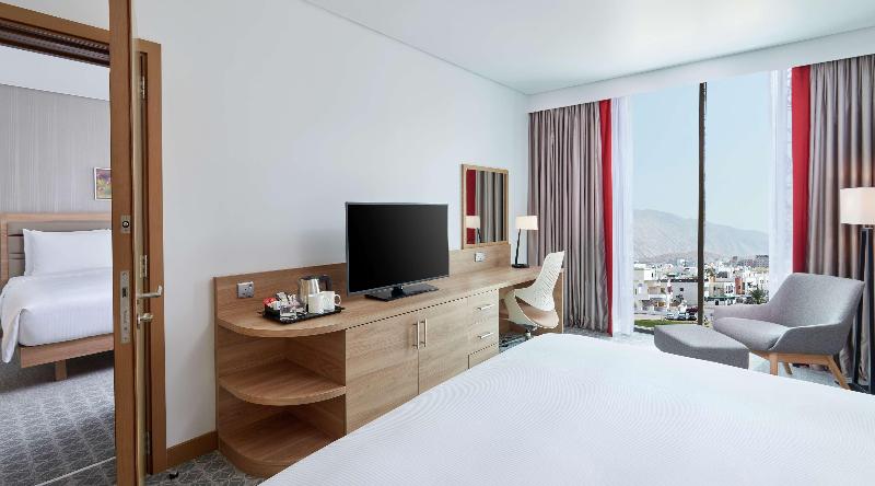Hilton Garden Inn Muscat Al Khuwair - Oda