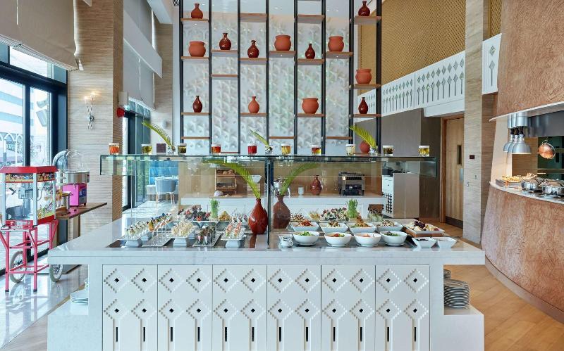Hilton Garden Inn Muscat Al Khuwair - Restoran
