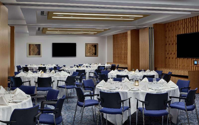 Hilton Garden Inn Muscat Al Khuwair - Restoran