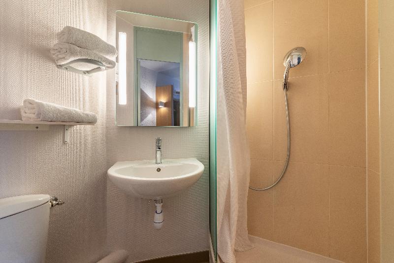 B&B HOTEL Nantes Rezé Saint-Sébastien - Oda