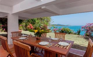 Baan Khunying - Secluded Phuket Beachfront Villa fotoÄŸrafÄ±