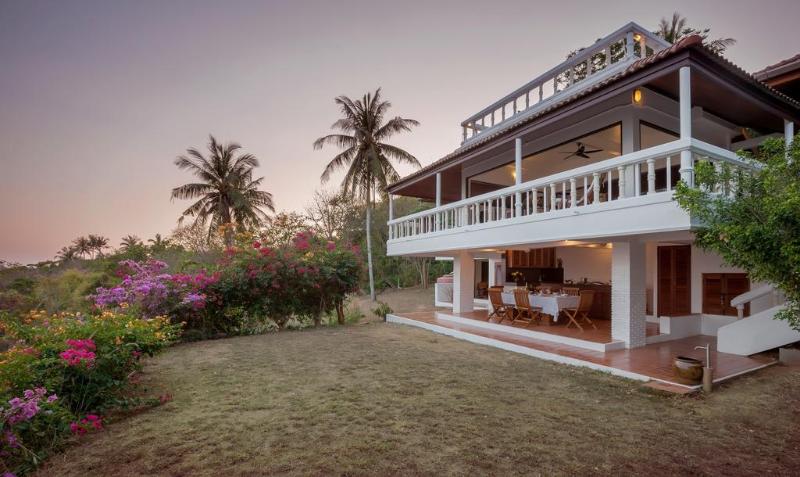 Baan Khunying - Secluded Phuket Beachfront Villa - Genel