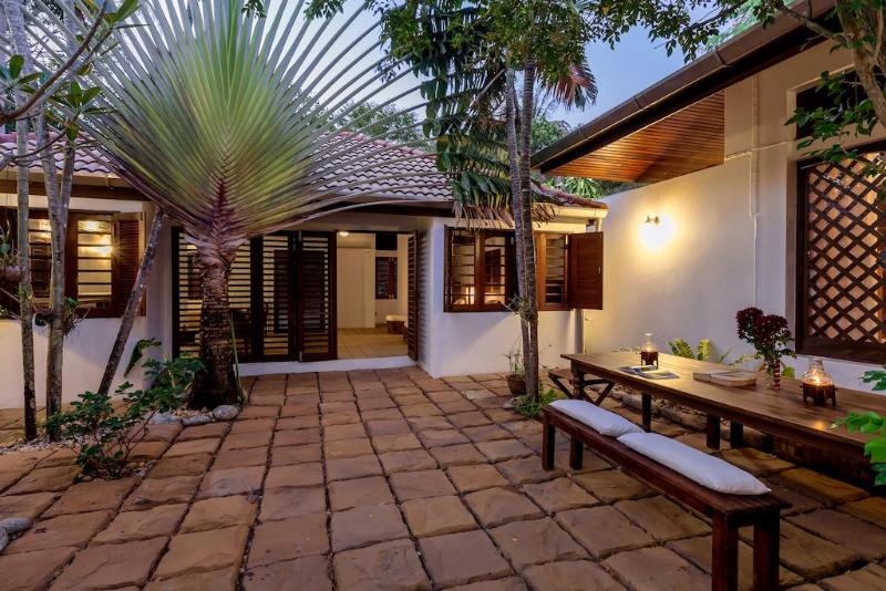 Baan Khunying - Secluded Phuket Beachfront Villa - Genel
