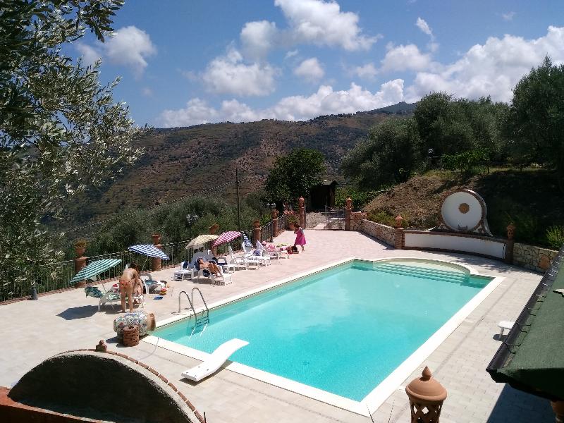 Agriturismo L'Uliveto - Genel