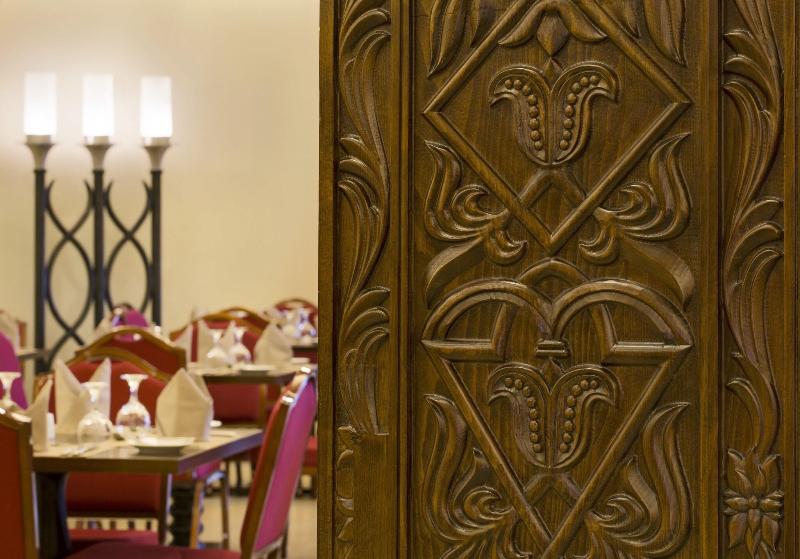 Anjum Hotel - Restoran